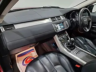 Used 2015 Land Rover Range Rover Evoque Pure Tech Firenze Red - Interior and Exterior details 20