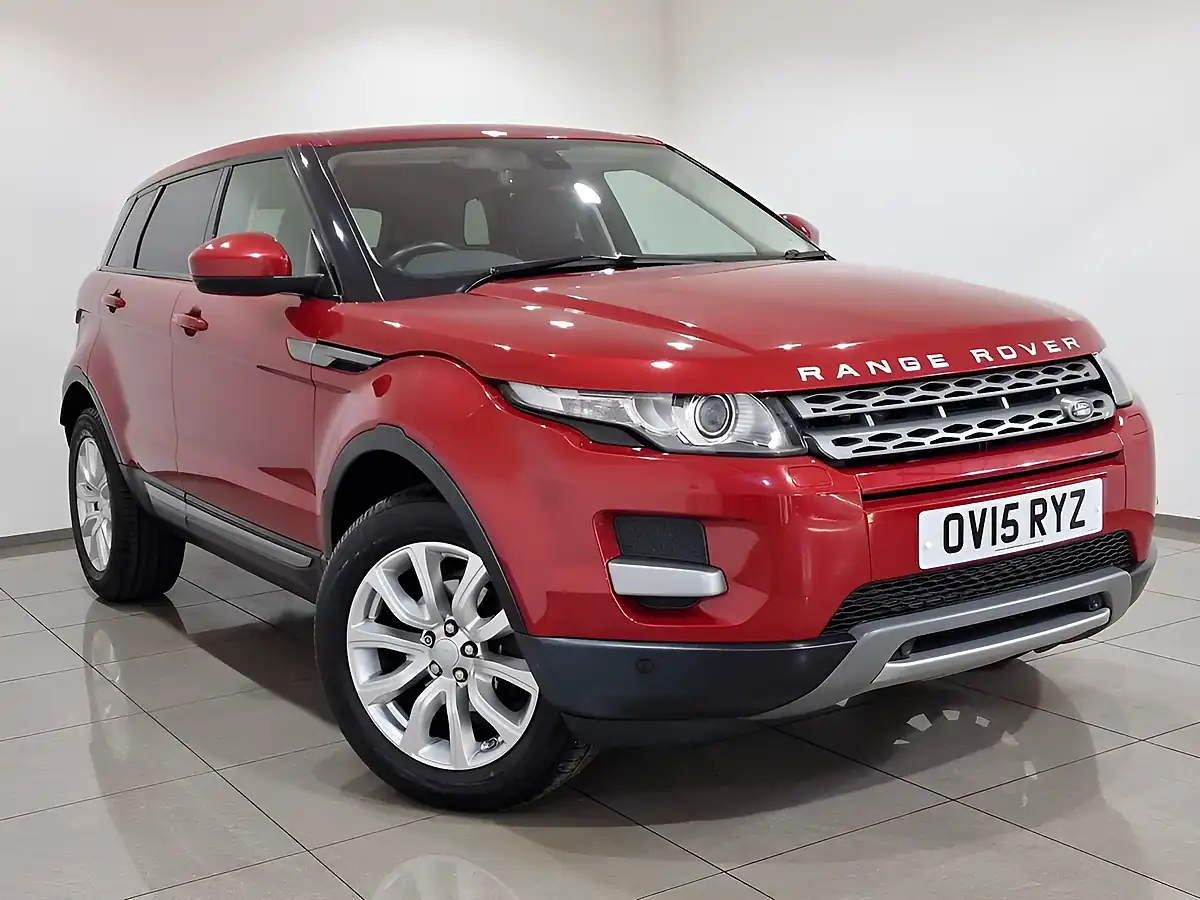 Used 2015 Land Rover Range Rover Evoque Pure Tech Firenze Red - Interior and Exterior details 7