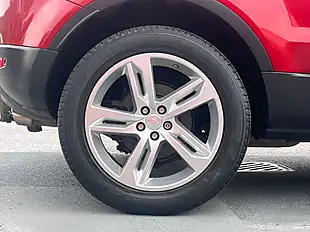 Used 2015 Land Rover Range Rover Evoque Pure Tech Firenze Red - Interior and Exterior details 19
