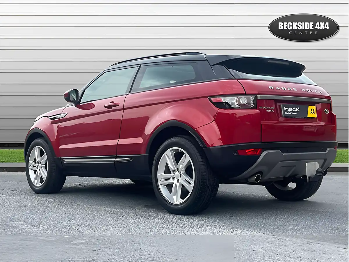 Used 2015 Land Rover Range Rover Evoque Pure Tech Firenze Red - Interior and Exterior details 7