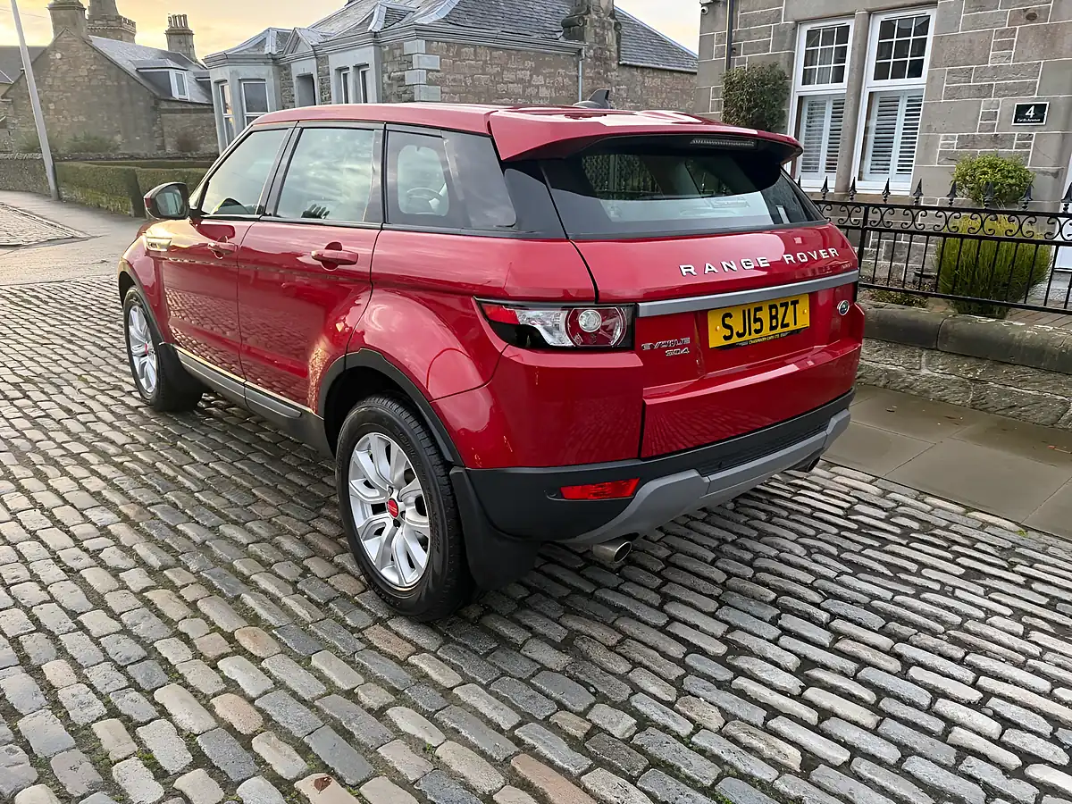 Used 2015 Land Rover Range Rover Evoque Pure Tech Firenze Red - Interior and Exterior details 5