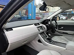 Used 2015 Land Rover Range Rover Evoque Pure Tech Grey - Interior and Exterior details 15