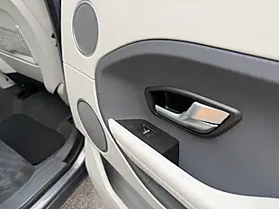 Used 2015 Land Rover Range Rover Evoque Pure Tech Grey - Interior and Exterior details 6