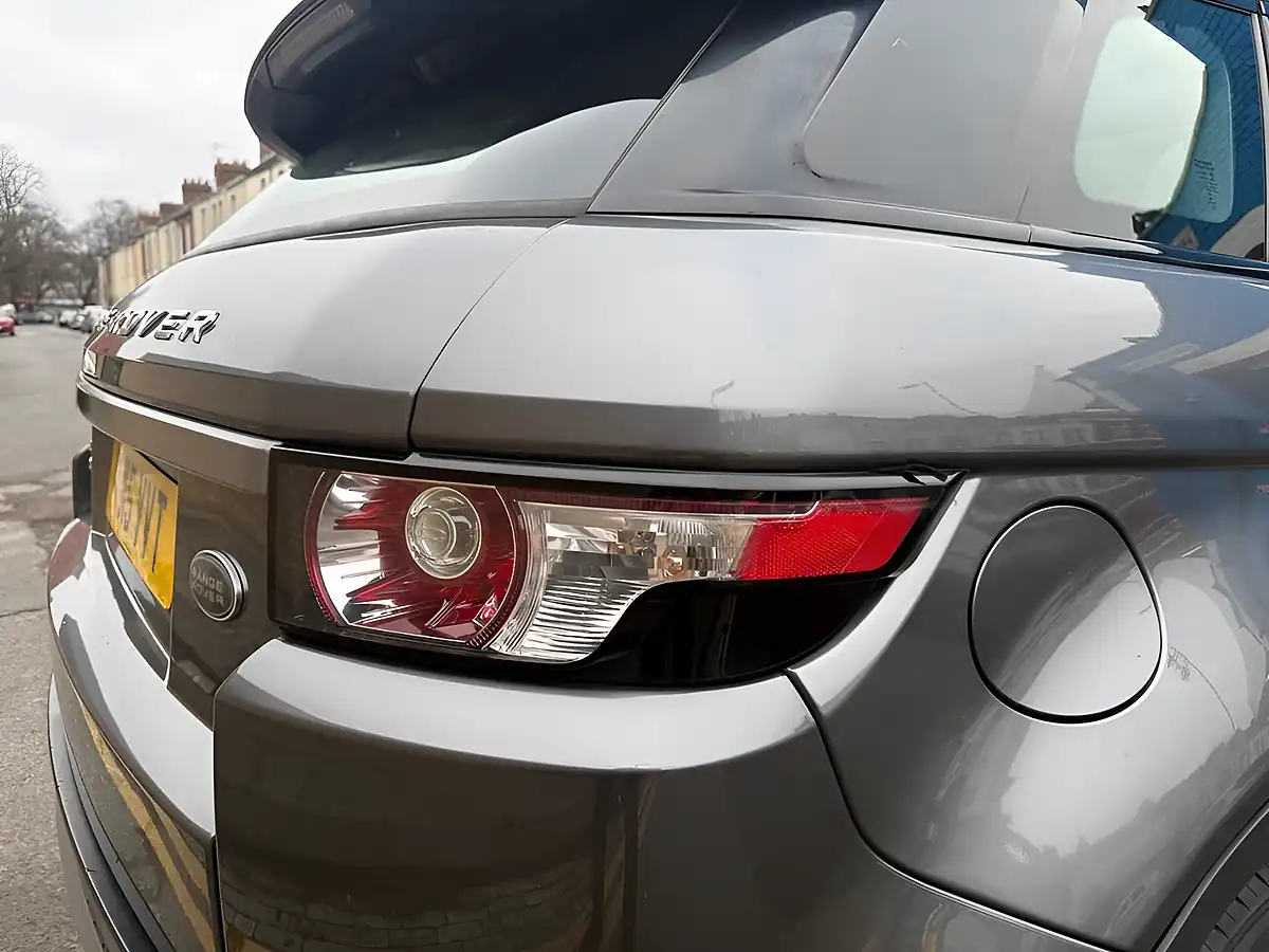 Used 2015 Land Rover Range Rover Evoque Pure Tech Grey - Interior and Exterior details 8