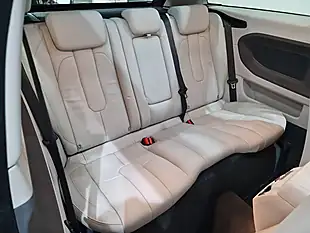 Used 2015 Land Rover Range Rover Evoque Pure Tech Loire Blue - Interior and Exterior details 13