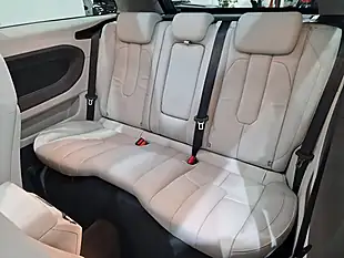 Used 2015 Land Rover Range Rover Evoque Pure Tech Loire Blue - Interior and Exterior details 19