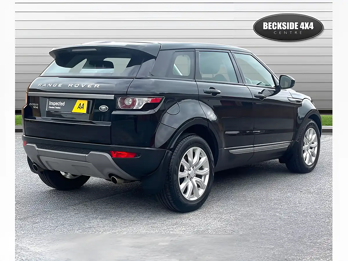 Used 2015 Land Rover Range Rover Evoque Pure Tech Santorini Black - Interior and Exterior details 4