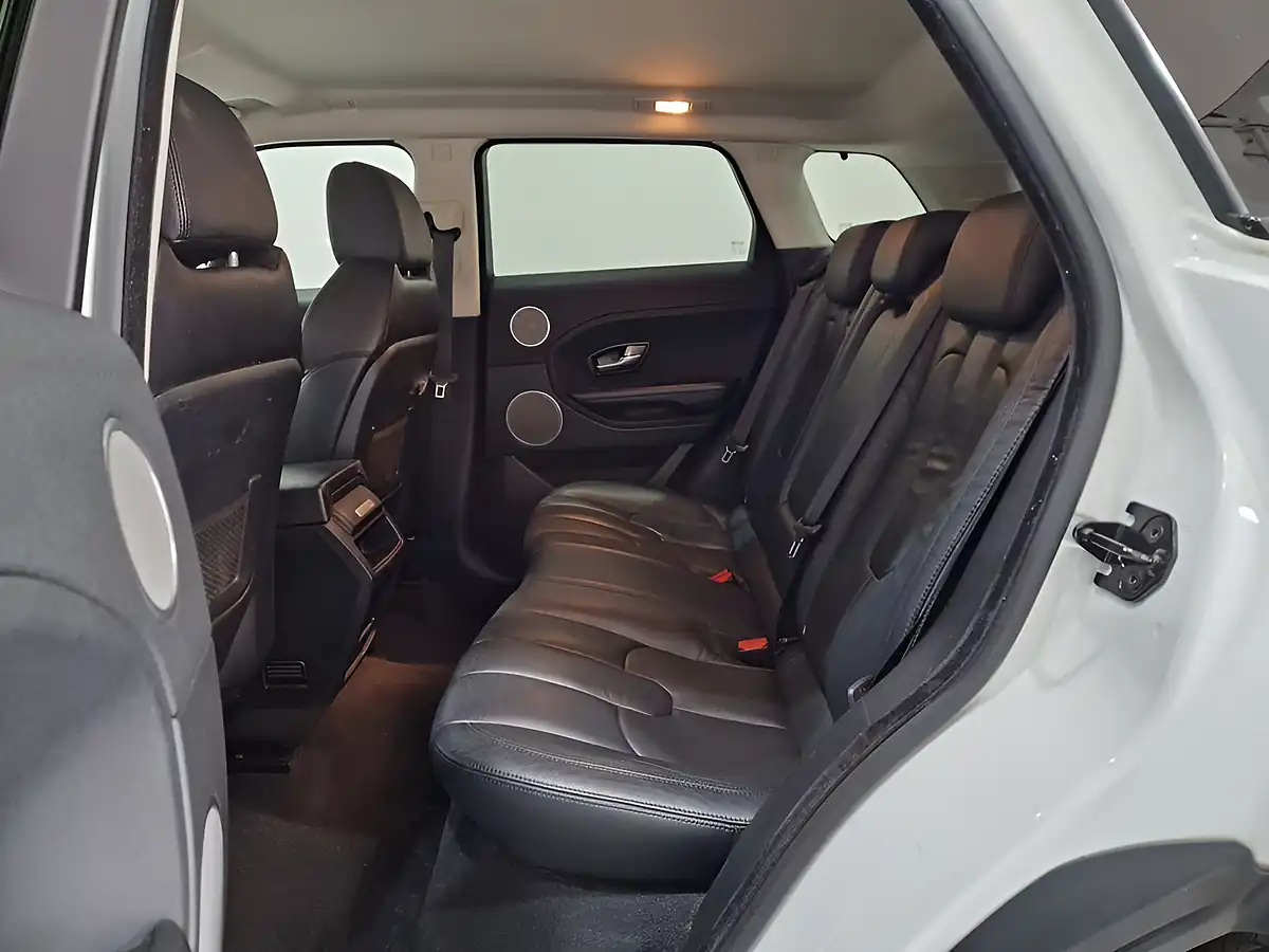 Used 2015 Land Rover Range Rover Evoque Pure Tech White - Interior and Exterior details 16