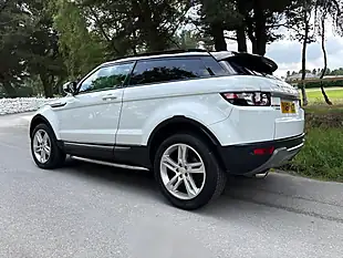 Used 2015 Land Rover Range Rover Evoque Pure Tech White - Interior and Exterior details 17