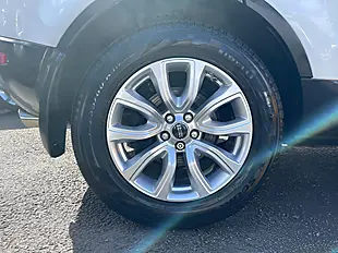 Used 2015 Land Rover Range Rover Evoque Pure Tech White - Interior and Exterior details 10