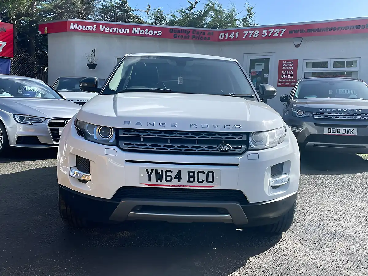 Used 2015 Land Rover Range Rover Evoque Pure Tech White - Interior and Exterior details 12