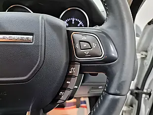 Used 2015 Land Rover Range Rover Evoque Pure Tech White - Interior and Exterior details 15