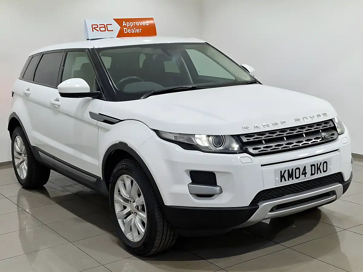 Used 2015 Land Rover Range Rover Evoque Pure Tech White - Interior and Exterior details 20