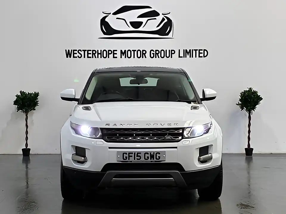 Used 2015 Land Rover Range Rover Evoque Pure Tech White - Interior and Exterior details 10