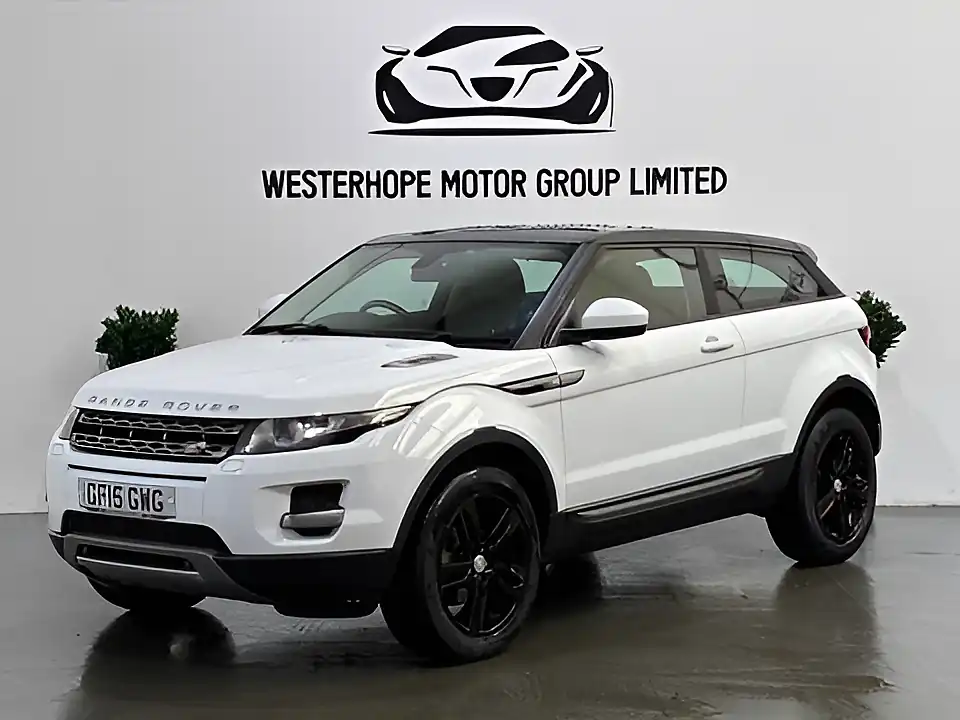Used 2015 Land Rover Range Rover Evoque Pure Tech White - Interior and Exterior details 12