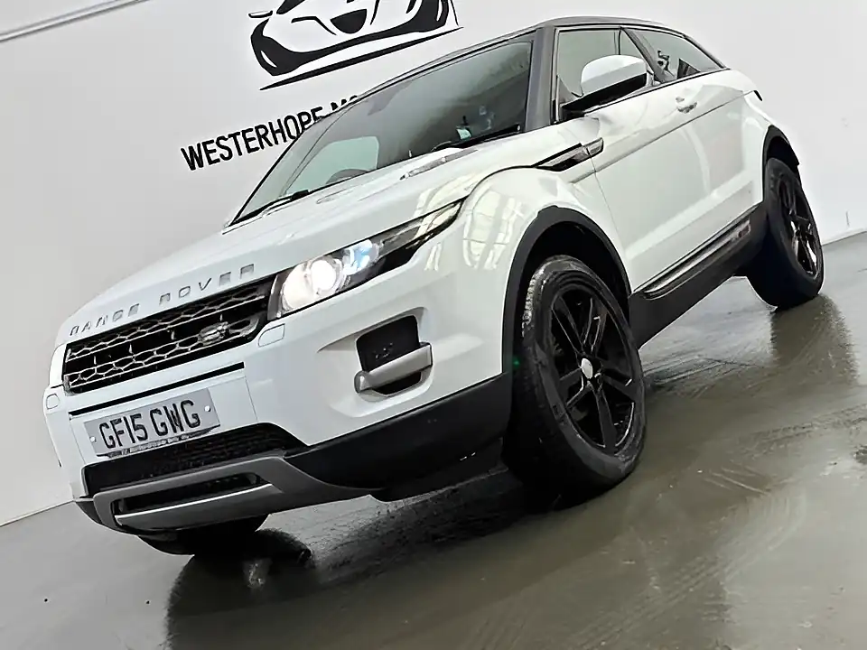 Used 2015 Land Rover Range Rover Evoque Pure Tech White - Interior and Exterior details 13