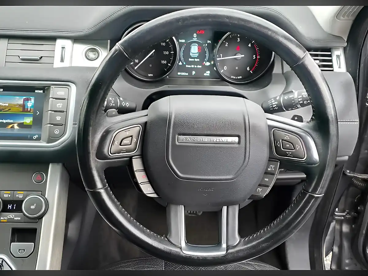 Used 2015 Land Rover Range Rover Evoque Se Tech Corris Grey - Interior and Exterior details 11