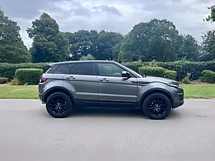 Used 2015 Land Rover Range Rover Evoque Se Tech Corris Grey - Interior and Exterior details 17