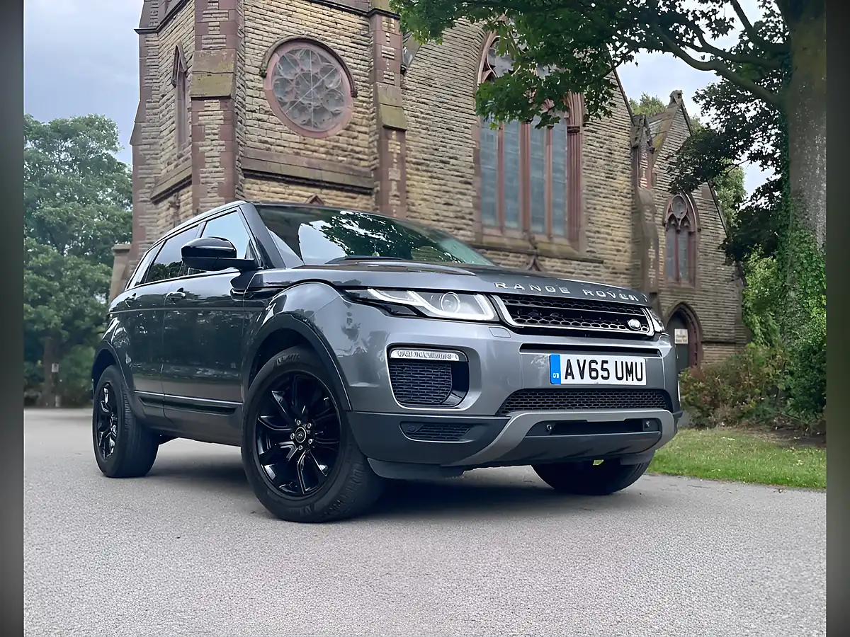 Used 2015 Land Rover Range Rover Evoque Se Tech Corris Grey - Interior and Exterior details 20