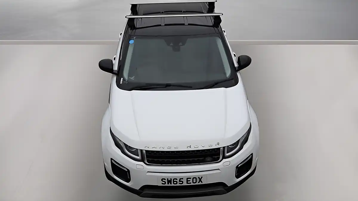 Used 2015 Land Rover Range Rover Evoque Se Tech White - Interior and Exterior details 2