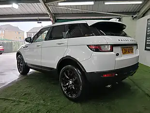Used 2015 Land Rover Range Rover Evoque Se White - Interior and Exterior details 3
