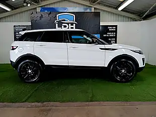 Used 2015 Land Rover Range Rover Evoque Se White - Interior and Exterior details 6