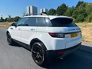 Used 2015 Land Rover Range Rover Evoque Se White - Interior and Exterior details 3