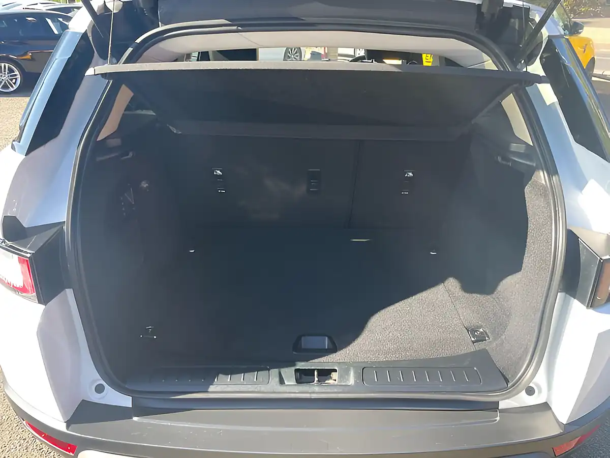 Used 2015 Land Rover Range Rover Evoque Se White - Interior and Exterior details 17
