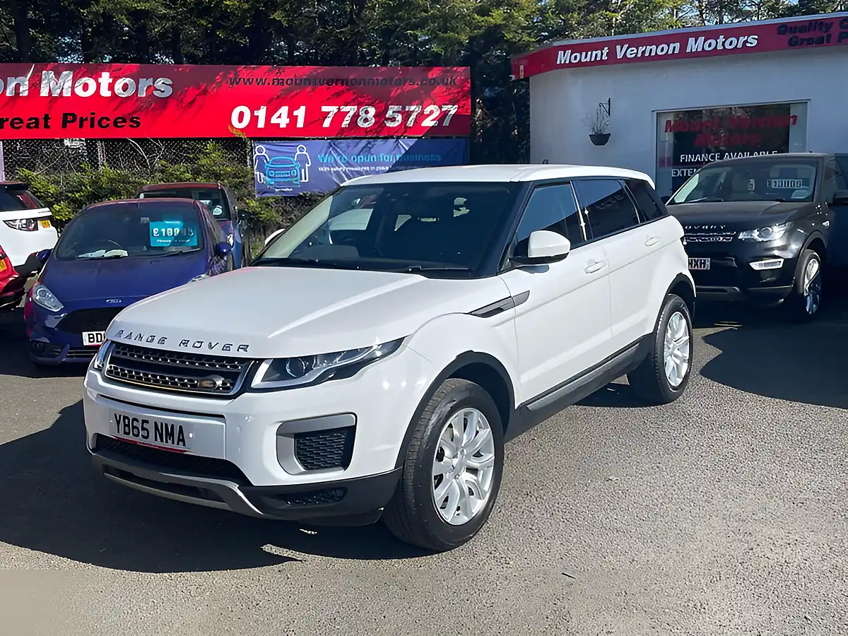 Used 2015 Land Rover Range Rover Evoque Se White - Interior and Exterior details 4