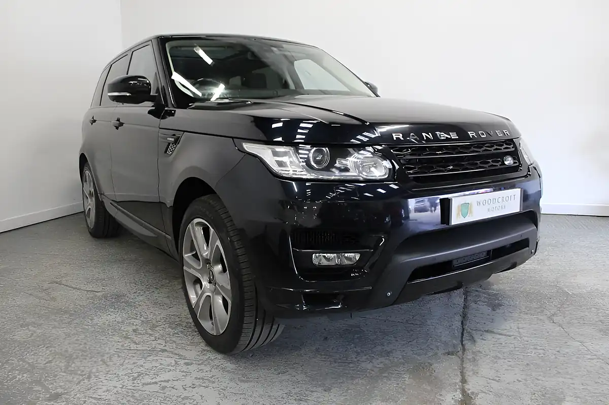 Used 2015 Land Rover Range Rover Sport Autobiography Dynamic Black - Front View