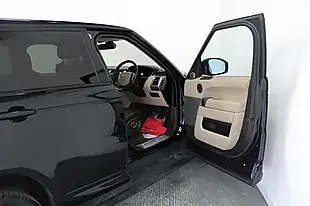 Used 2015 Land Rover Range Rover Sport Autobiography Dynamic Black - Interior and Exterior details 12