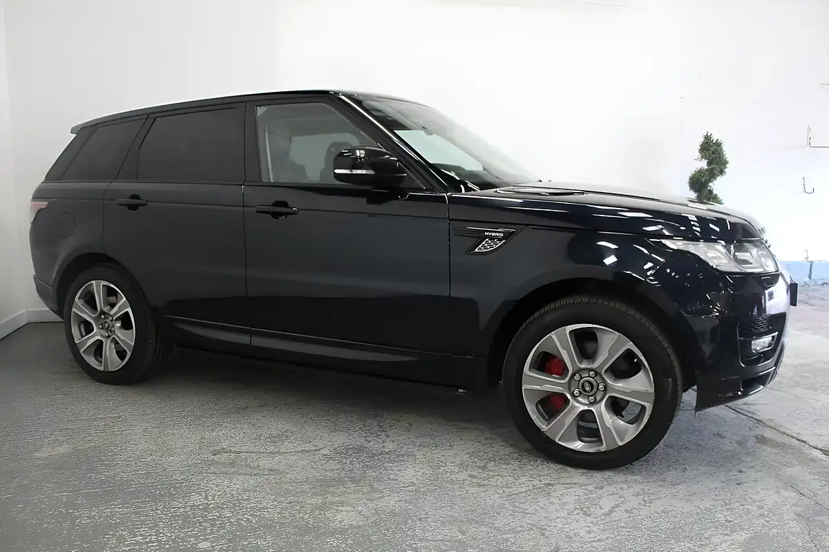 Used 2015 Land Rover Range Rover Sport Autobiography Dynamic Black - Interior and Exterior details 3
