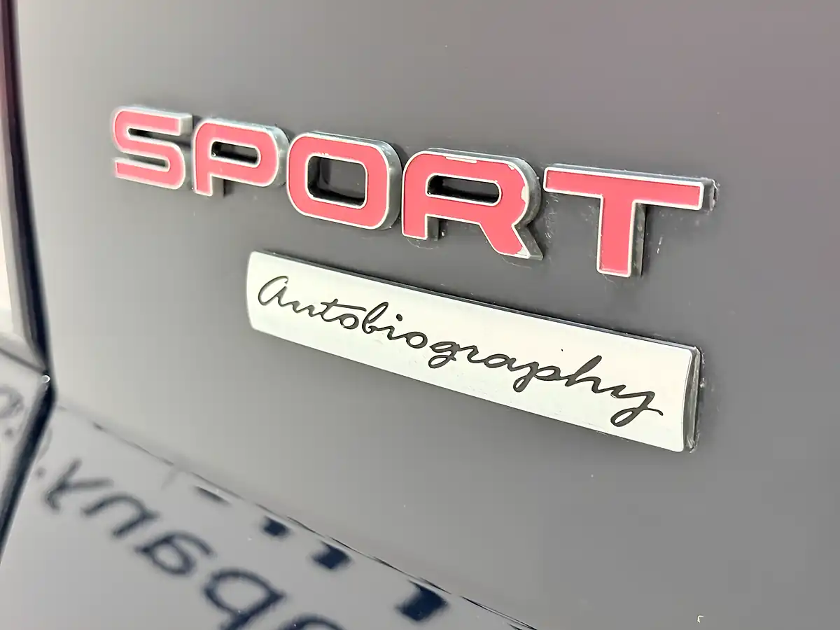 Used 2015 Land Rover Range Rover Sport Autobiography Dynamic Black - Interior and Exterior details 10