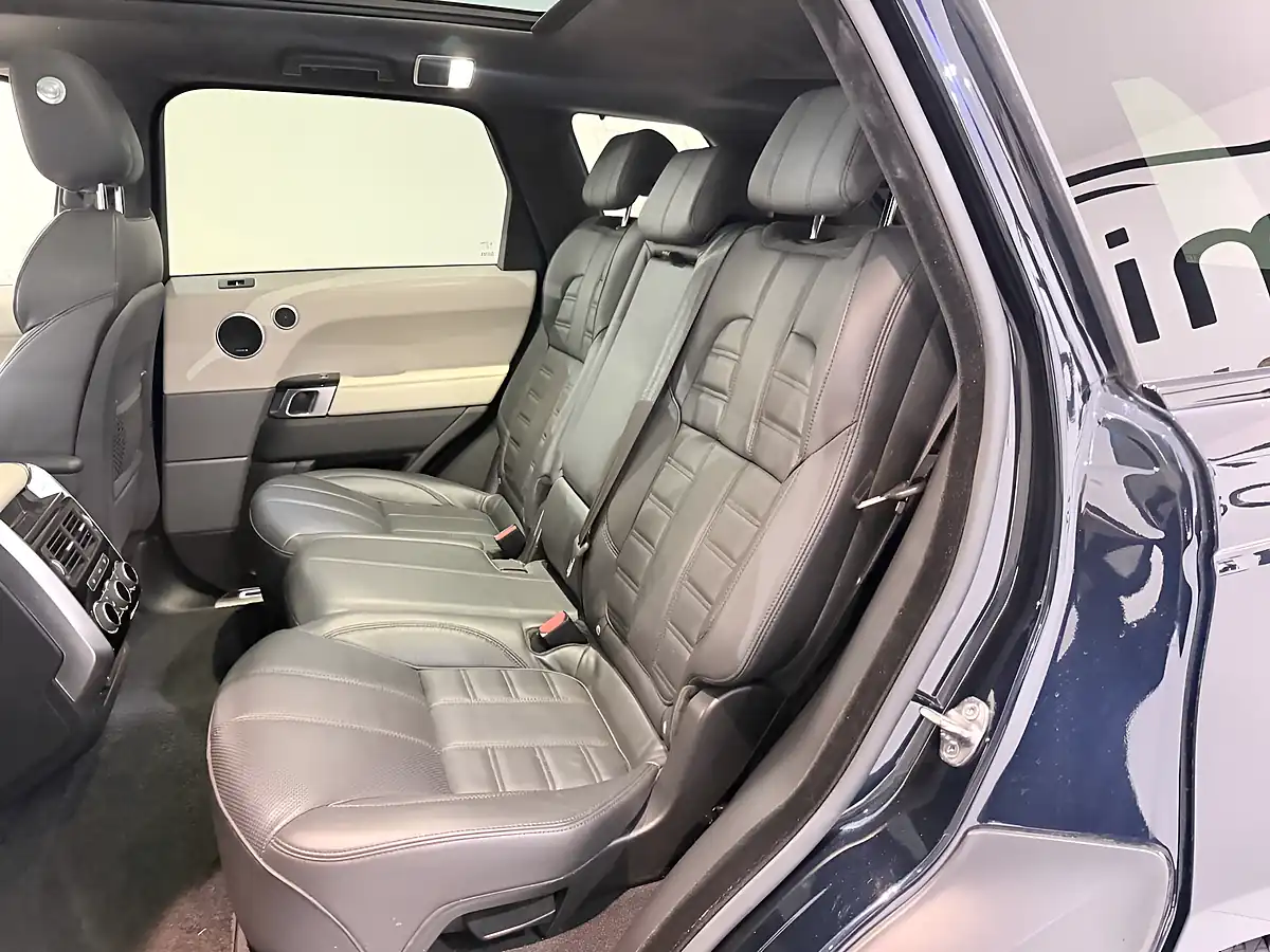 Used 2015 Land Rover Range Rover Sport Autobiography Dynamic Black - Interior and Exterior details 17