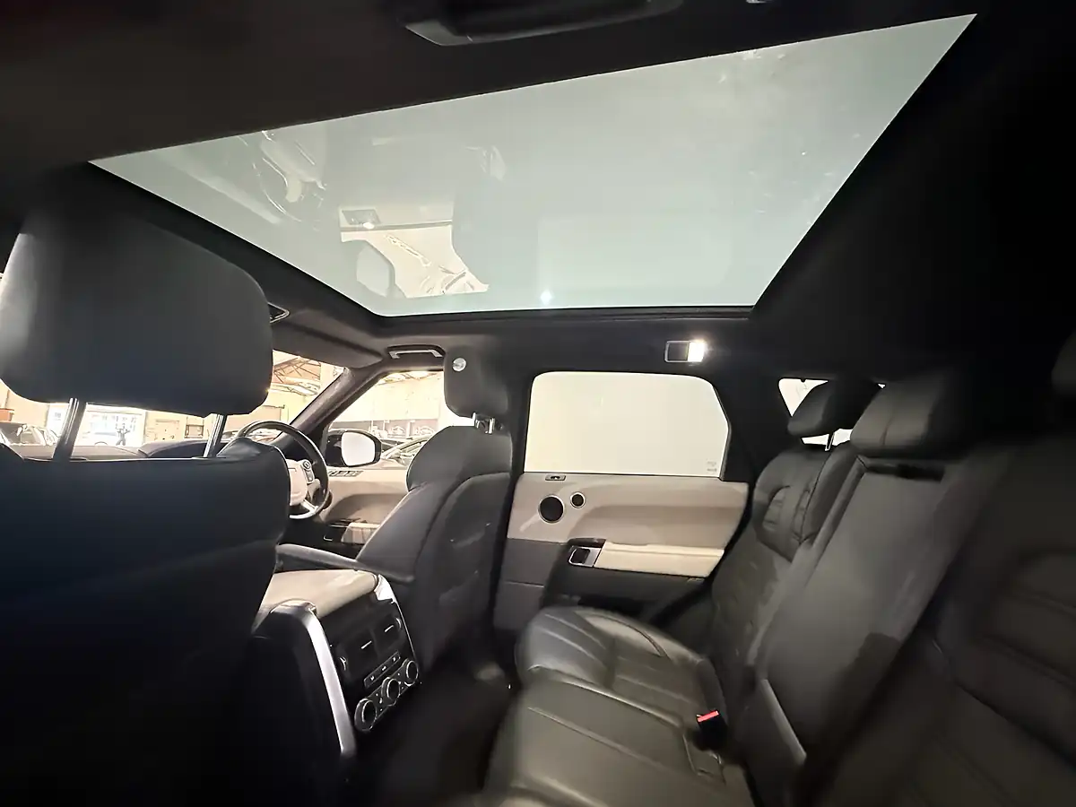 Used 2015 Land Rover Range Rover Sport Autobiography Dynamic Black - Interior and Exterior details 20
