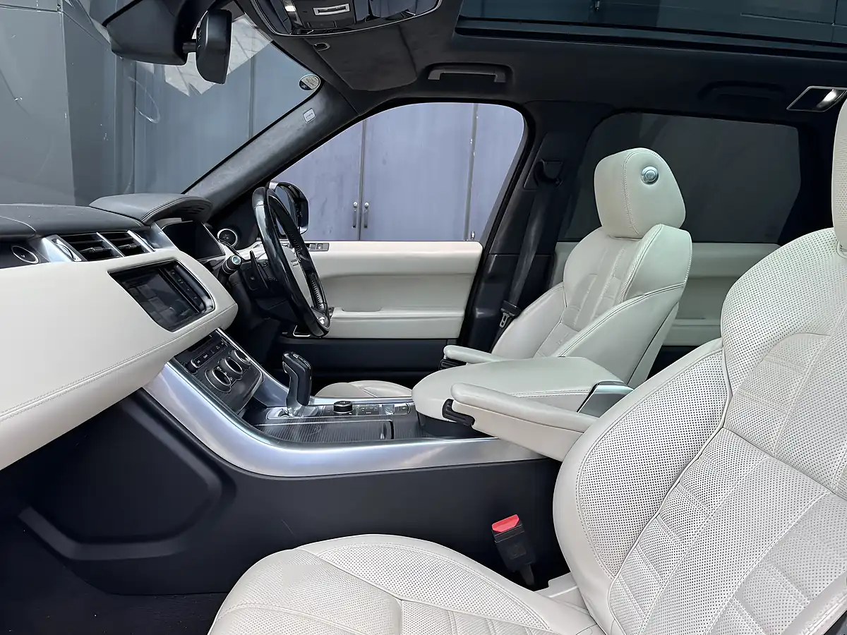 Used 2015 Land Rover Range Rover Sport Autobiography Dynamic Blue - Interior and Exterior details 13