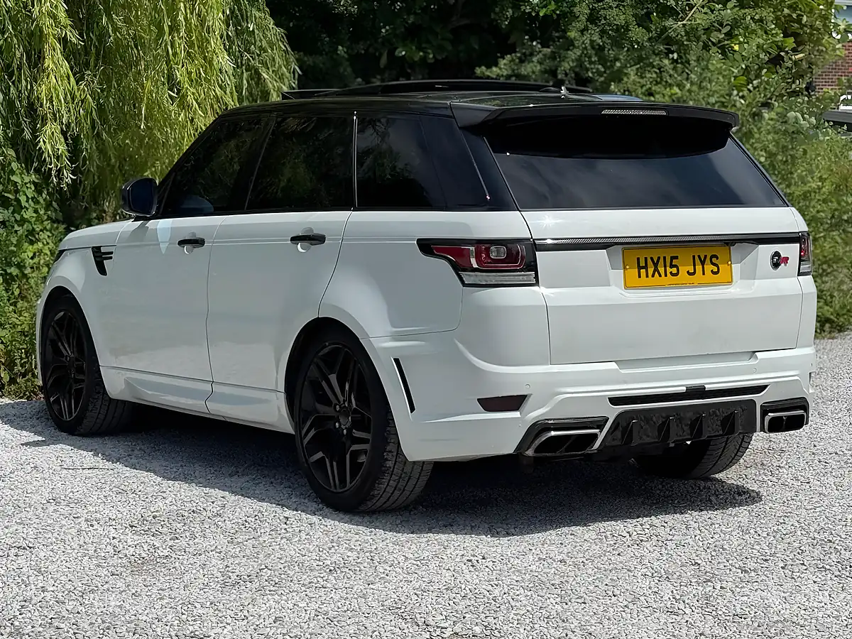 Used 2015 Land Rover Range Rover Sport Autobiography Dynamic White - Interior and Exterior details 6
