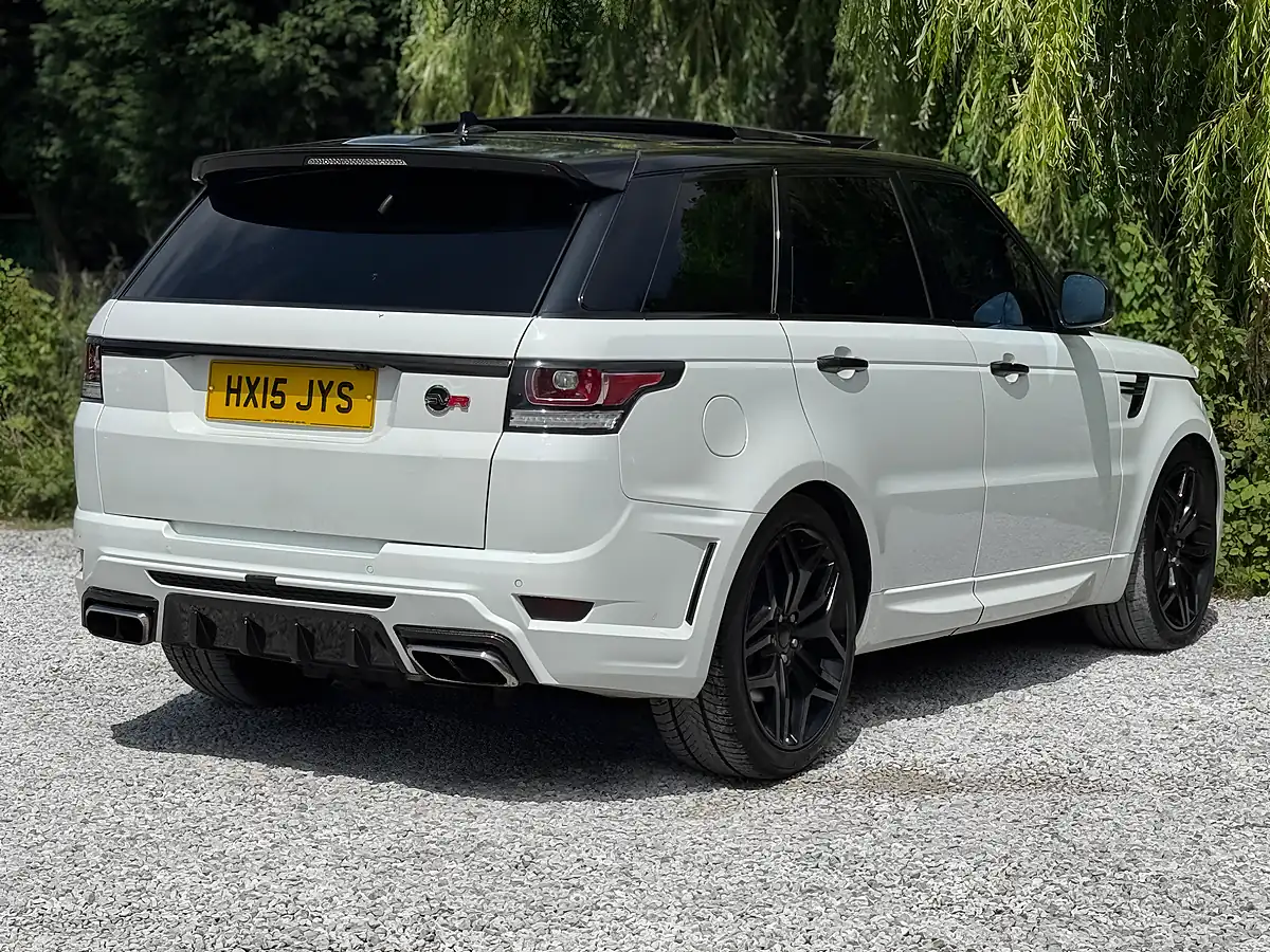 Used 2015 Land Rover Range Rover Sport Autobiography Dynamic White - Interior and Exterior details 8