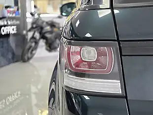 Used 2015 Land Rover Range Rover Sport Hse Dynamic Aintree Green - Interior and Exterior details 15