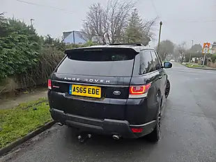 Used 2015 Land Rover Range Rover Sport Hse Dynamic Black - Interior and Exterior details 12