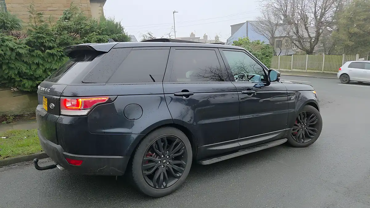 Used 2015 Land Rover Range Rover Sport Hse Dynamic Black - Interior and Exterior details 17