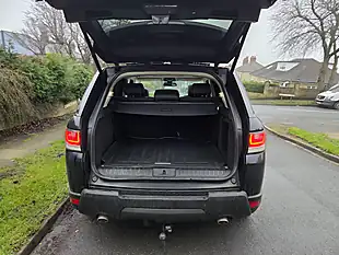 Used 2015 Land Rover Range Rover Sport Hse Dynamic Black - Interior and Exterior details 18