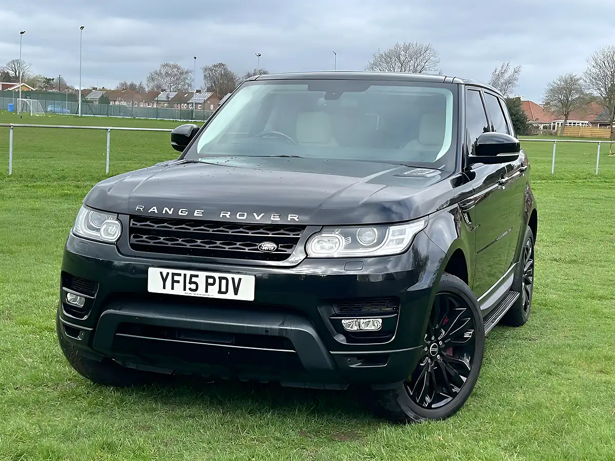 Used 2015 Land Rover Range Rover Sport Hse Dynamic Black - Front View