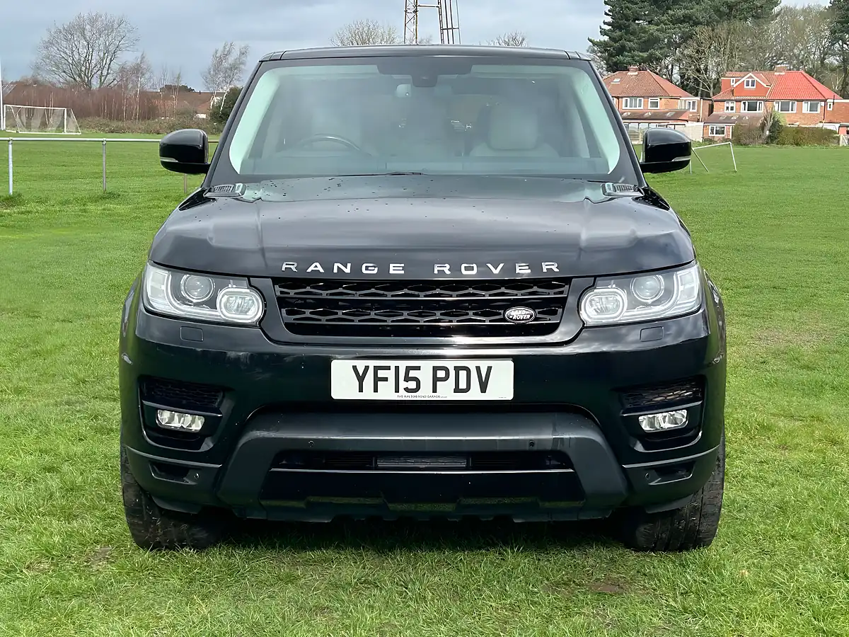 Used 2015 Land Rover Range Rover Sport Hse Dynamic Black - Interior and Exterior details 2