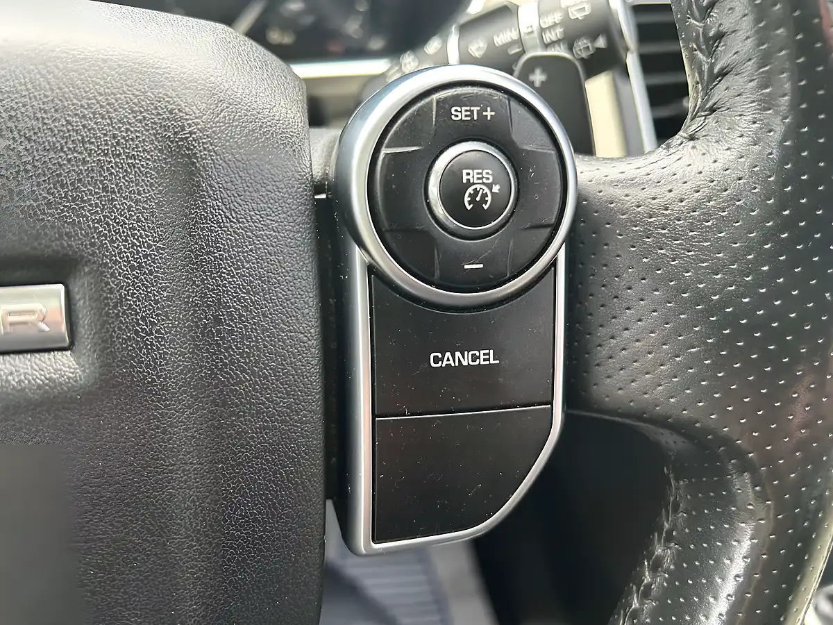 Used 2015 Land Rover Range Rover Sport Hse Dynamic Black - Interior and Exterior details 20