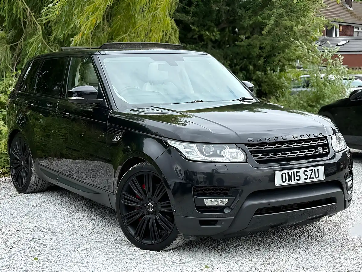 Used 2015 Land Rover Range Rover Sport Hse Dynamic Black - Front View