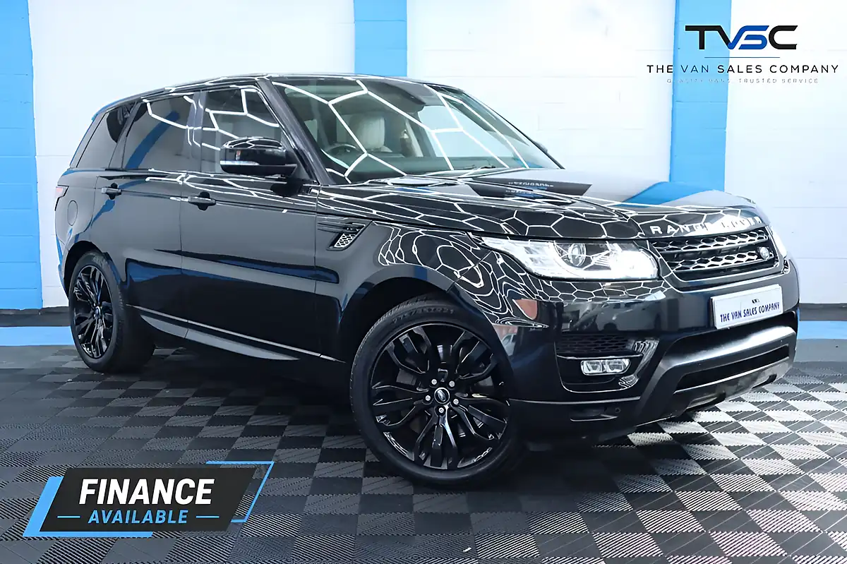 Used 2015 Land Rover Range Rover Sport Hse Dynamic Black - Front View
