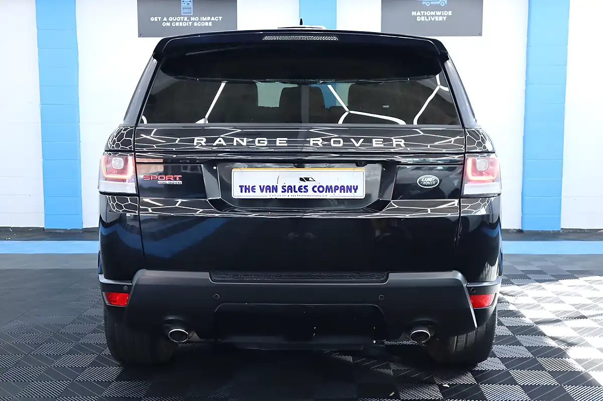 Used 2015 Land Rover Range Rover Sport Hse Dynamic Black - Interior and Exterior details 11