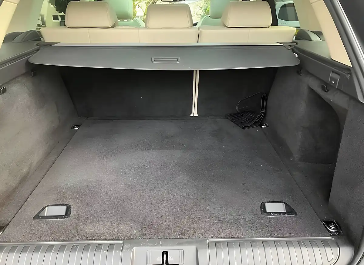 Used 2015 Land Rover Range Rover Sport Hse Dynamic Black - Interior and Exterior details 12