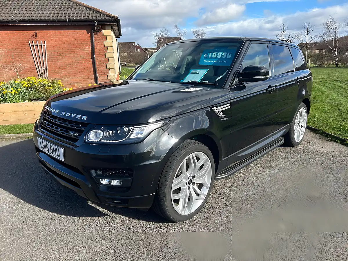 Used 2015 Land Rover Range Rover Sport Hse Dynamic Black - Interior and Exterior details 3